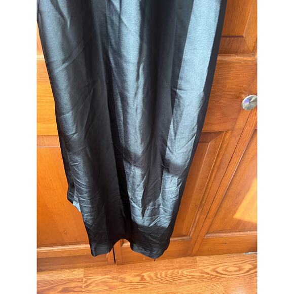 NWT Retrofête Women's Sab Halter Satin Maxi Dress Sleeveless Black Size XS - Picture 7 of 16